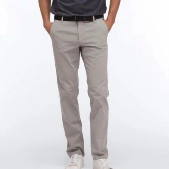 Adriano Goldschmeid "The Graduate" 30"x 28" - Picture 1 of 8